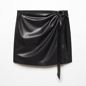 Mango Black Mini faux-leather Skirt Size M